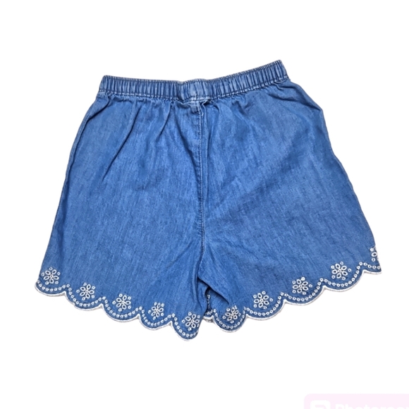 OshKosh B'gosh Girls Blue Jean Shorts Size 4T - Picture 3 of 3